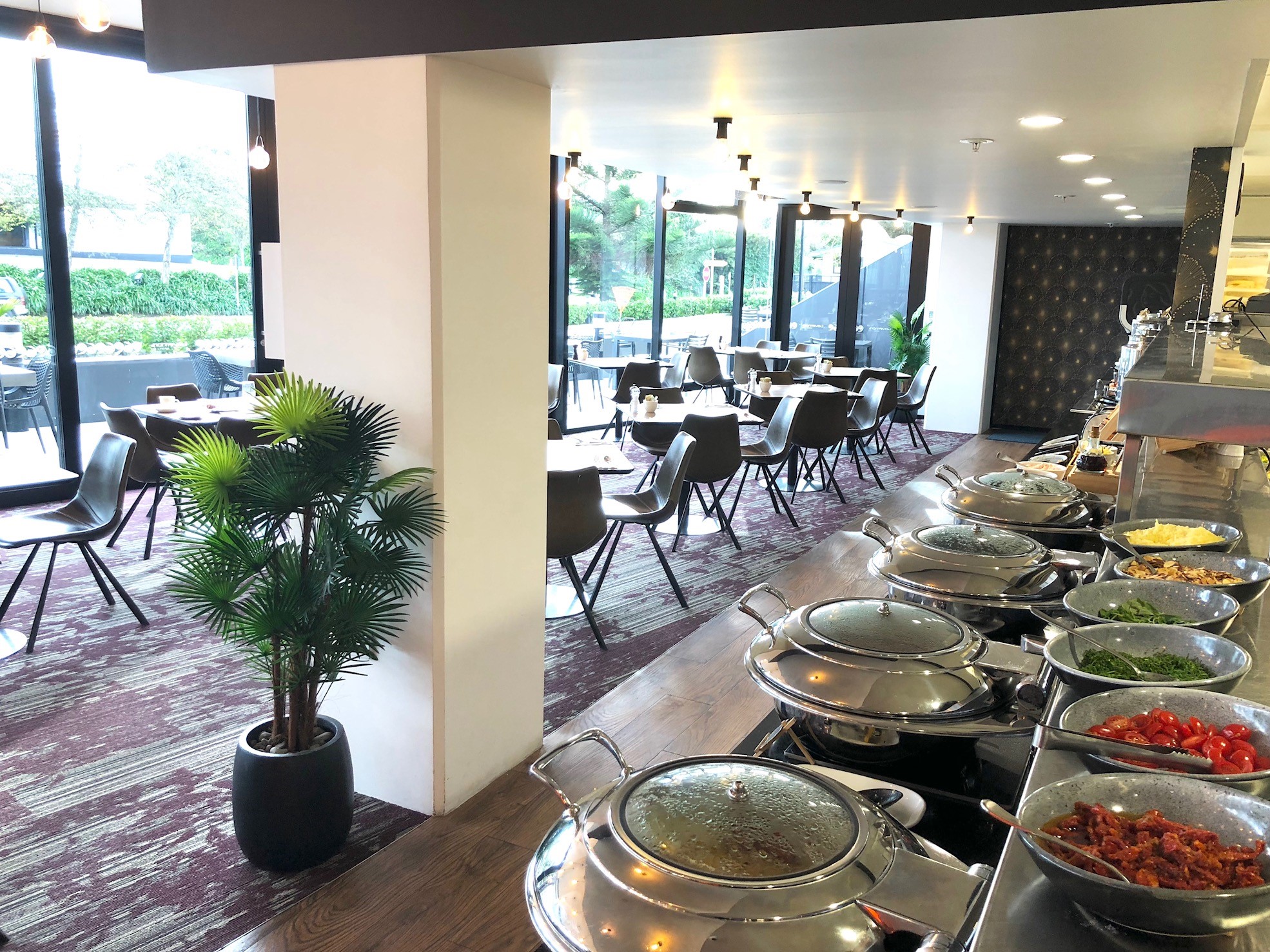Buffet Breakfast Novotel New Plymouth