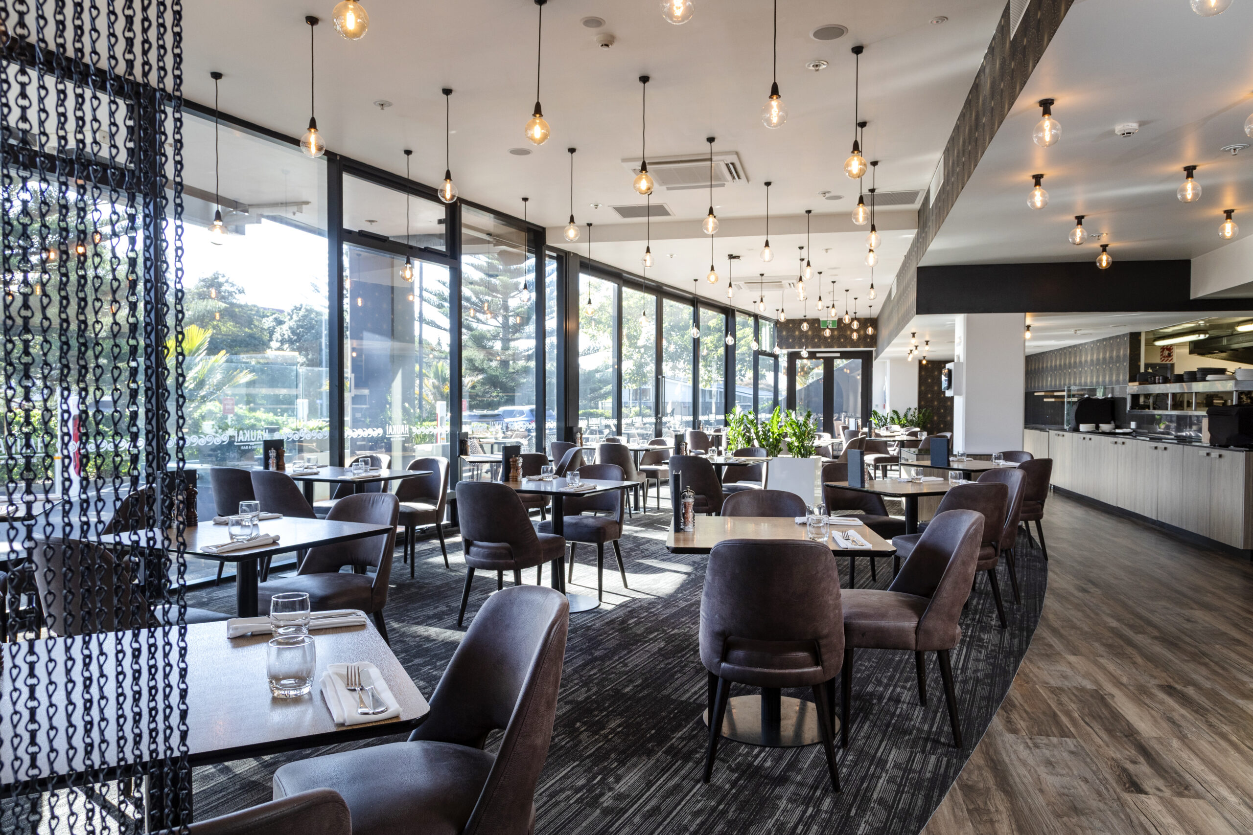 Haukai Bistro & Bar